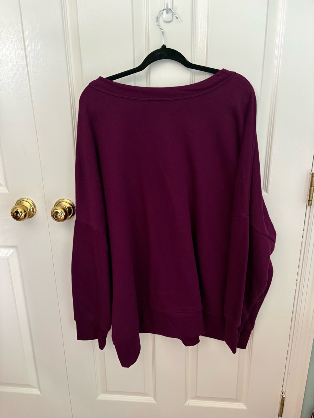 Sonoma V-Neck Pullover Sweatshirt in Plum - Picture 4 of 5
